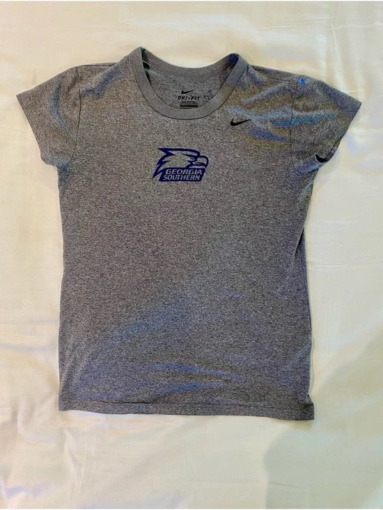 Nike Dri-Fit Heather Gray Georgia Southern University Tee with Navy Logo - Picture 1 of 1